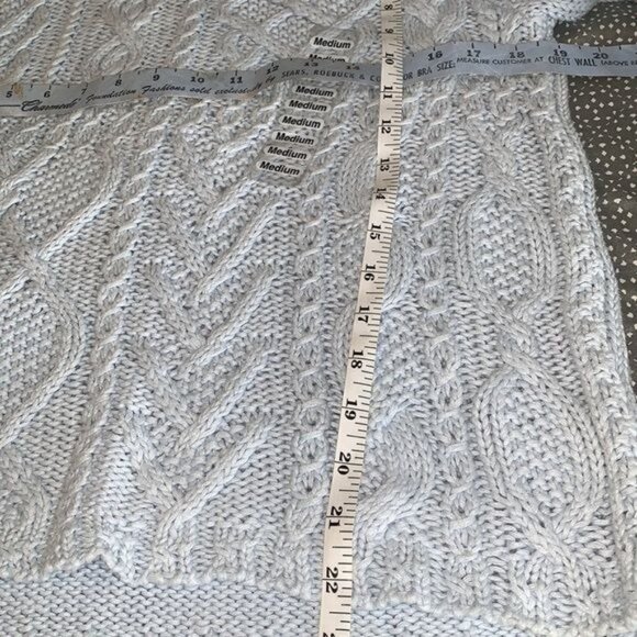 Carolyn Taylor Essentials Baby Blue Cable Knit Sweater M/L 100% Cotton Hand Knit - Picture 8 of 8